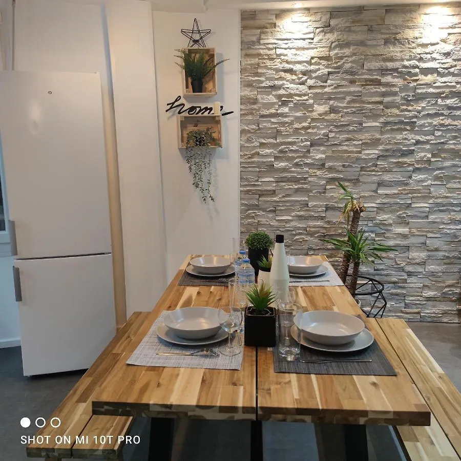 Cannes Holiday Suite A 2 Pas Du Festival Et Plages Apartment
